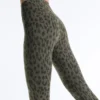 Leggings Evermove com estampa de leopardo, cintura alta e comprimento até ao tornozelo Leggings Evermove com estampa de leopardo, cintura alta e comprimento até ao tornozelo