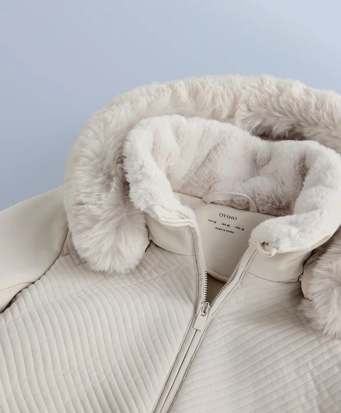 Casaco de esqui Primaloft® com blocos de cor, superajustado e resistente à água Casaco de esqui Primaloft® com blocos de cor, superajustado e resistente à água