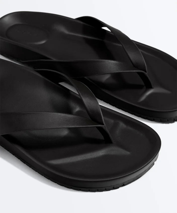 Sandália de sapatos rasos com tiras Sandália de sapatos rasos com tiras