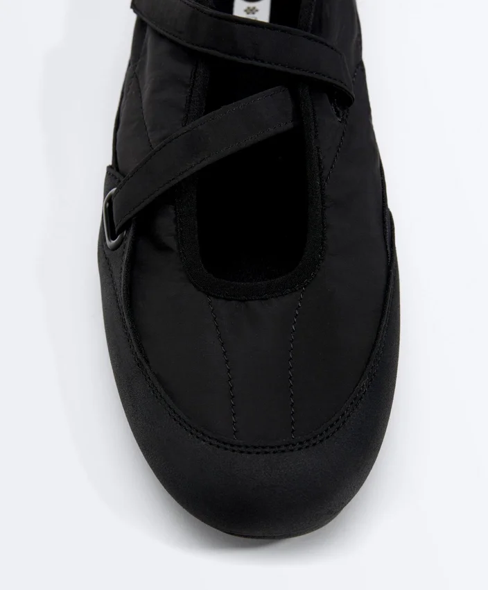 Sapatos rasos desportivos em nylon Sapatos rasos desportivos em nylon