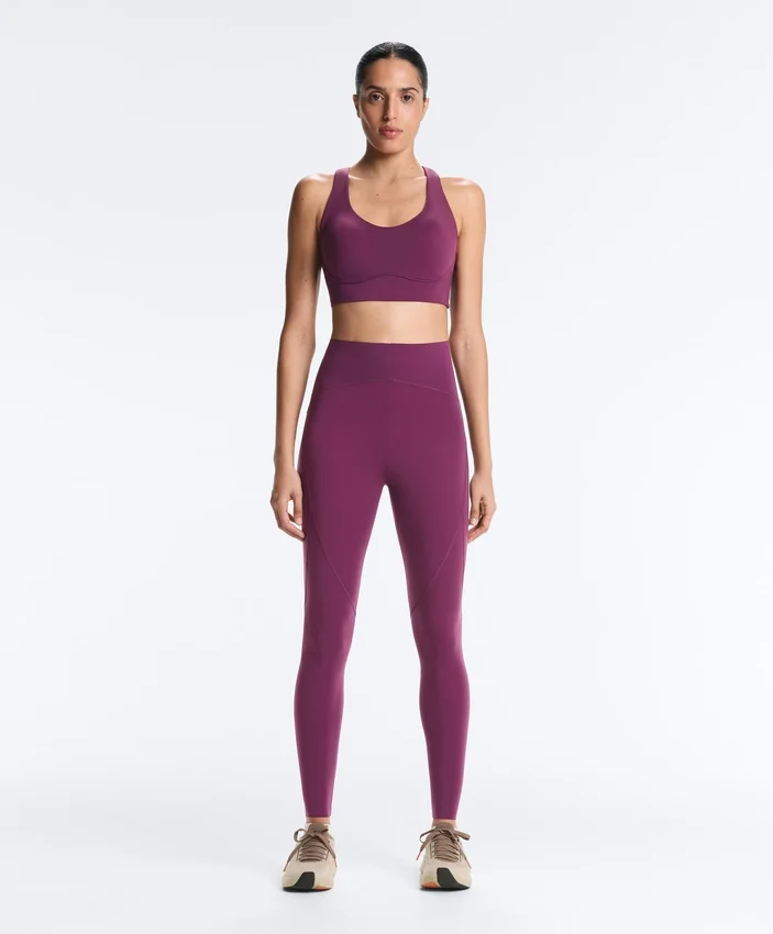 Sutiã Compressive com suporte médio e copas Sutiã Compressive com suporte médio e copas