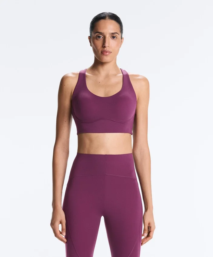 Sutiã Compressive com suporte médio e copas Sutiã Compressive com suporte médio e copas