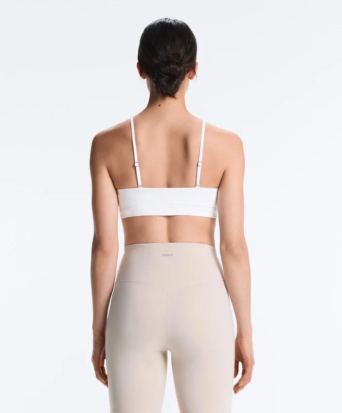 Sutiã desportivo Comfortlux de suporte leve com alças cruzadas Sutiã desportivo Comfortlux de suporte leve com alças cruzadas