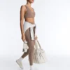Sutiã desportivo Comfortlux de suporte médio com bainha em ponto de alinhavo Sutiã desportivo Comfortlux de suporte médio com bainha em ponto de alinhavo