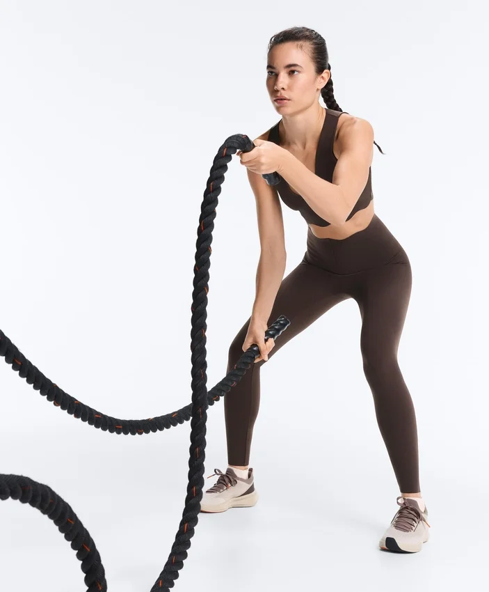 Sutiã desportivo compressivo de suporte médio com padrão ondulado Sutiã desportivo compressivo de suporte médio com padrão ondulado