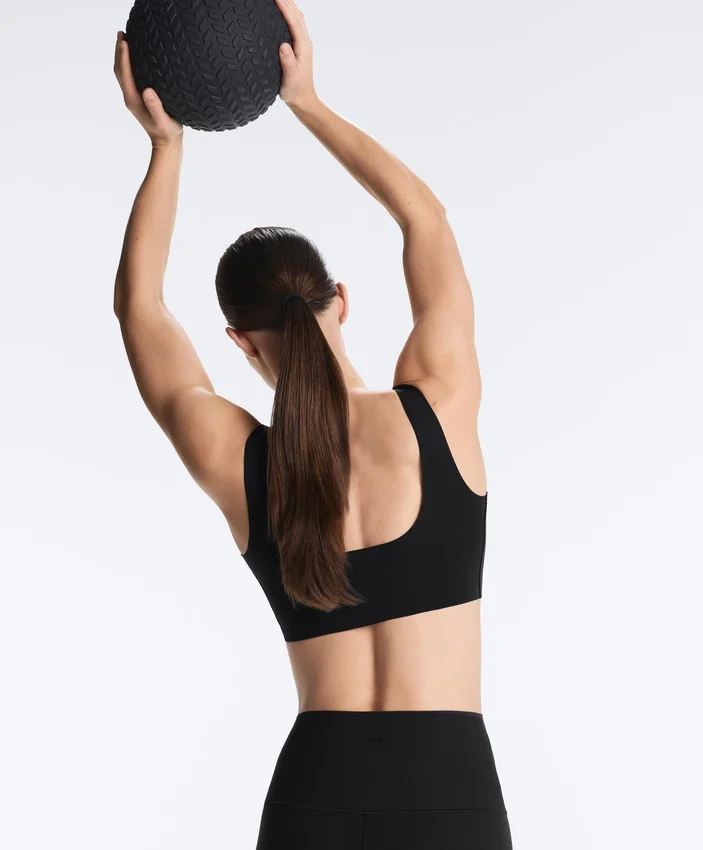 Sutiã desportivo de apoio médio Perfect-Adapt com copas Sutiã desportivo de apoio médio Perfect-Adapt com copas