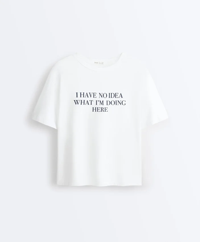 T-shirt larga de manga curta em mistura de algodão com slogan T-shirt larga de manga curta em mistura de algodão com slogan