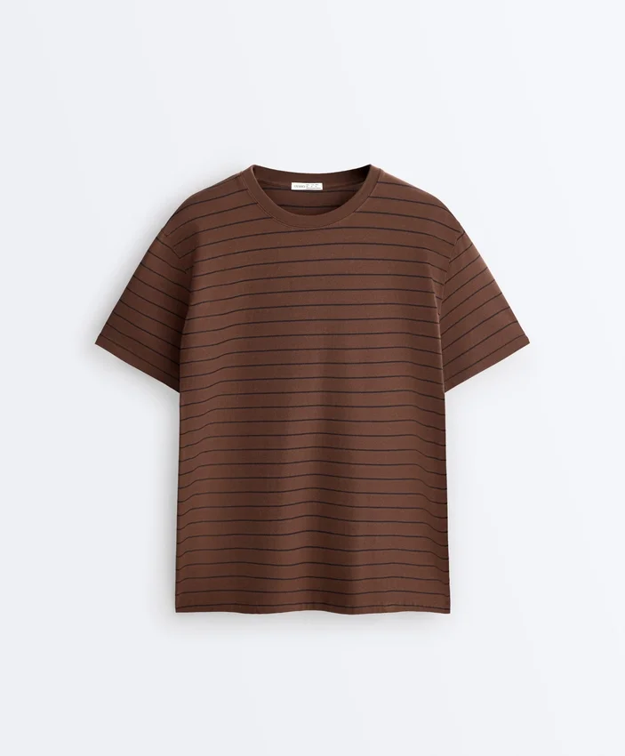 T-shirt oversize de manga curta em mistura de algodão com riscas de calções T-shirt oversize de manga curta em mistura de algodão com riscas de calções