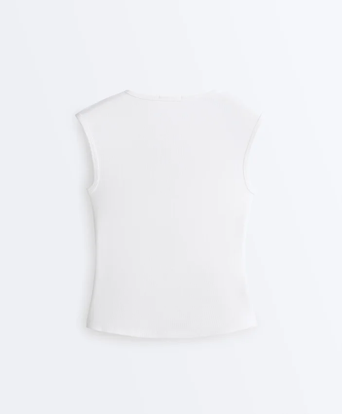 T-shirt sem mangas em malha canelada com botões de algodão e modal T-shirt sem mangas em malha canelada com botões de algodão e modal