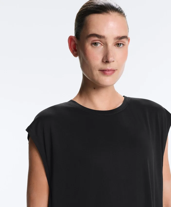 T-shirt sem mangas em mistura de modal T-shirt sem mangas em mistura de modal
