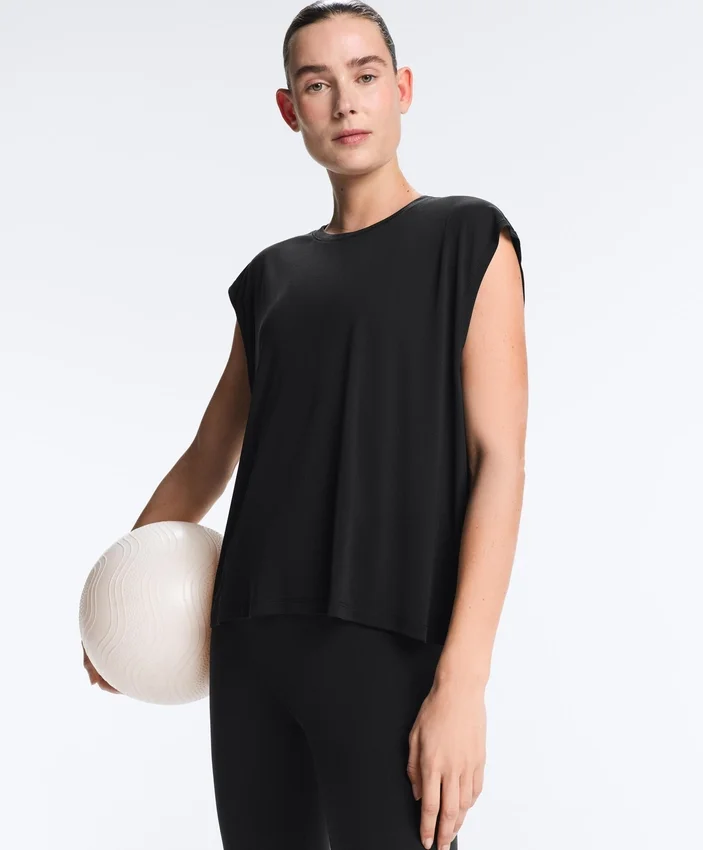 T-shirt sem mangas em mistura de modal T-shirt sem mangas em mistura de modal