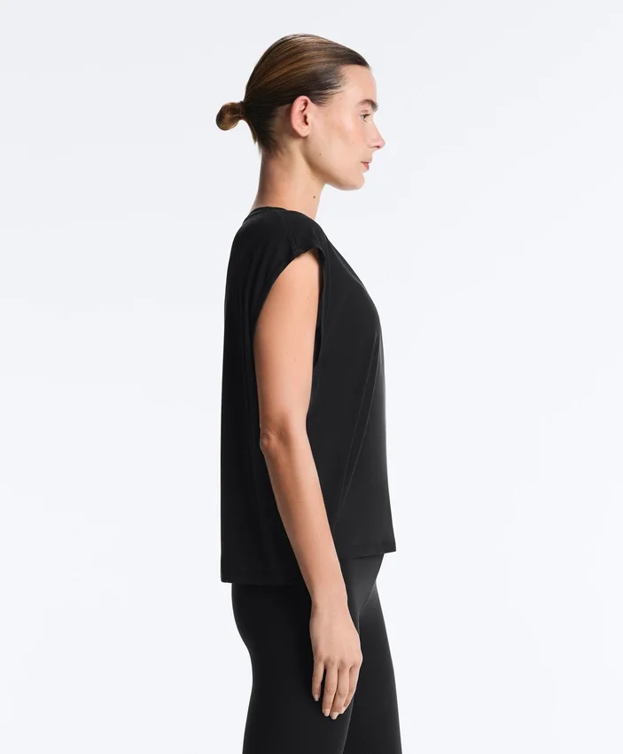 T-shirt sem mangas em mistura de modal T-shirt sem mangas em mistura de modal