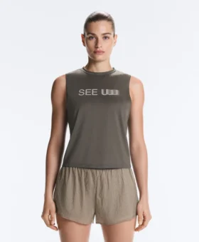 T-shirts sem mangas técnicas com texto
