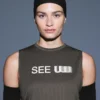 T-shirts sem mangas técnicas com texto