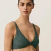 Top de biquíni com decote halter em xadrez