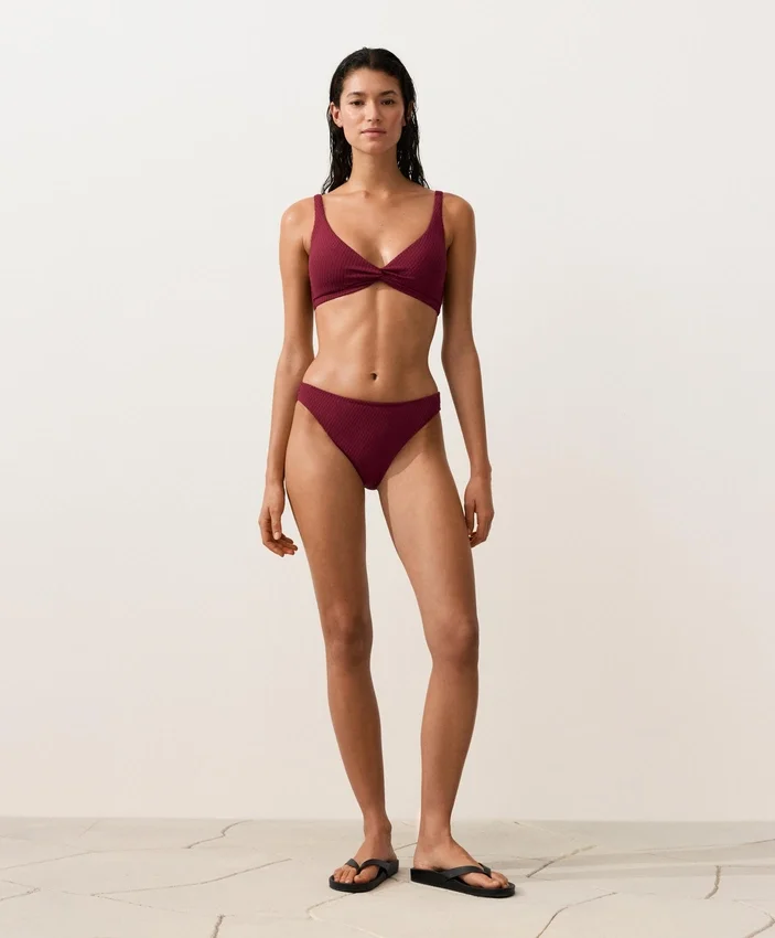 Top de biquíni halter em jacquard de mini xadrez Top de biquíni halter em jacquard de mini xadrez