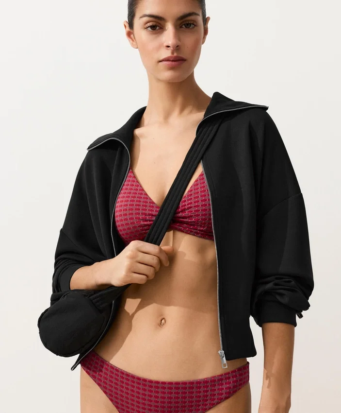 Top de biquíni halter em jacquard geométrico Top de biquíni halter em jacquard geométrico