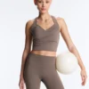 Tops Comfortlux sem mangas com corte cruzado Tops Comfortlux sem mangas com corte cruzado