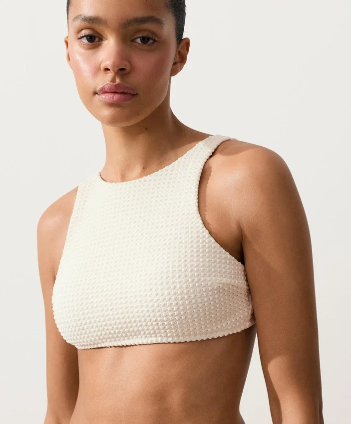 Tops de biquíni em croché com textura bolha Tops de biquíni em croché com textura bolha