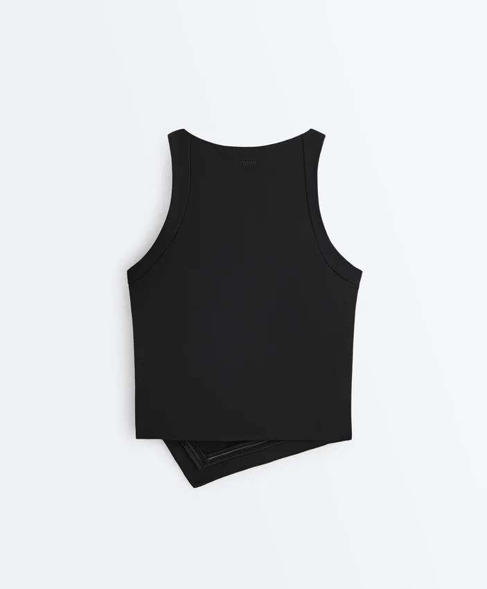 Tops de manga curta Comfortlux com decote halter e bainha com bordado Tops de manga curta Comfortlux com decote halter e bainha com bordado