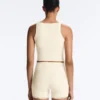 Tops de manga curta Comfortlux com decote halter e bainha com bordado