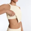 Tops de manga curta Comfortlux com decote halter e bainha com bordado