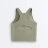 Tops sem mangas Comfortlux com decote halter Tops sem mangas Comfortlux com decote halter