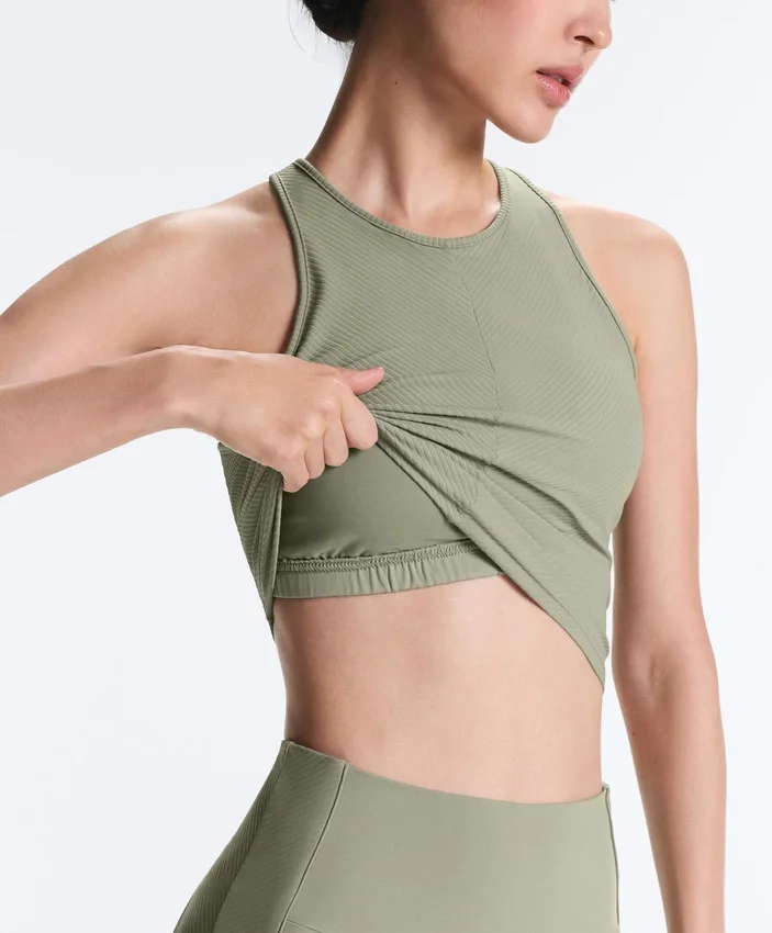 Tops sem mangas Comfortlux com decote halter Tops sem mangas Comfortlux com decote halter