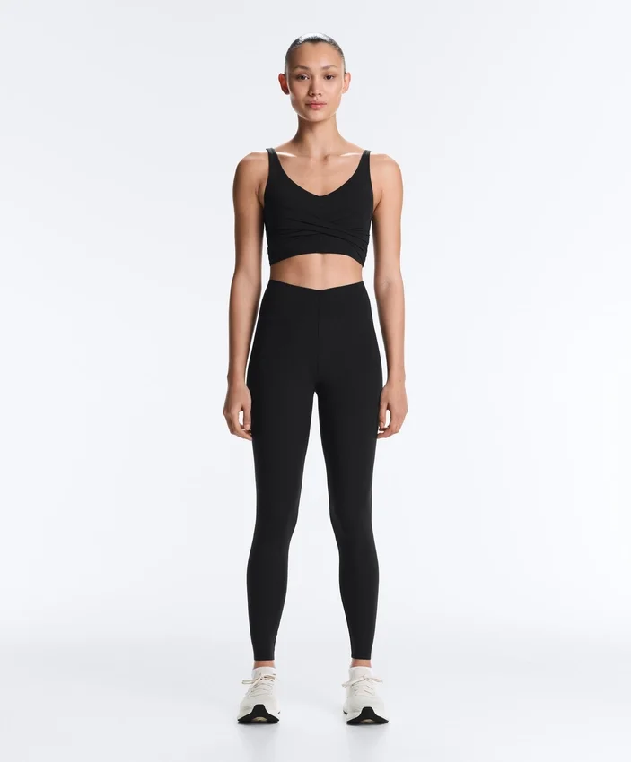 Tops sem mangas cruzada Light Touch Tops sem mangas cruzada Light Touch